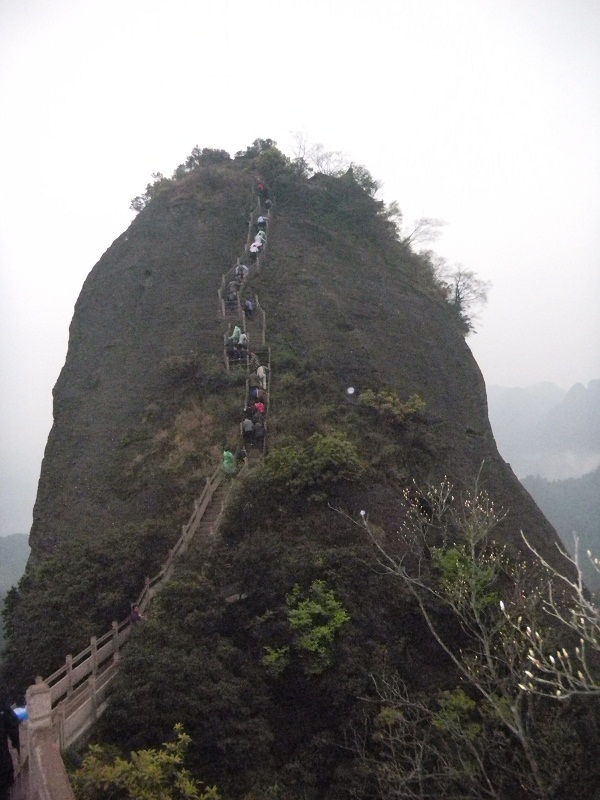 巍峨的崀山風(fēng)景